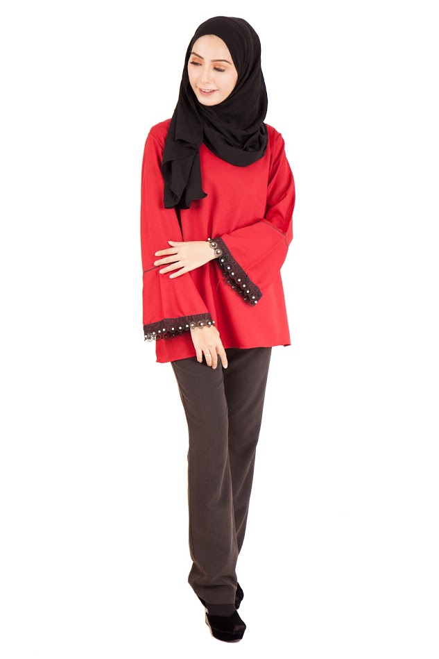 QA-396 Fluted Sleeves Women Blouse Red