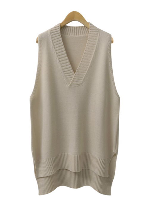 KB10105 Sleeveless Knit Top Soft Beige