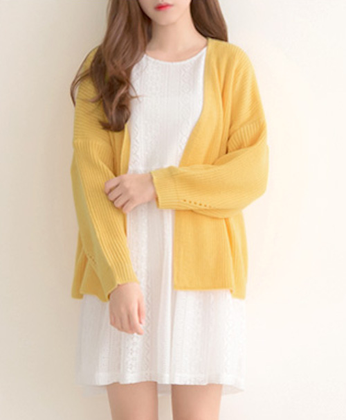 KB10107 Charming Cardigan Yellow