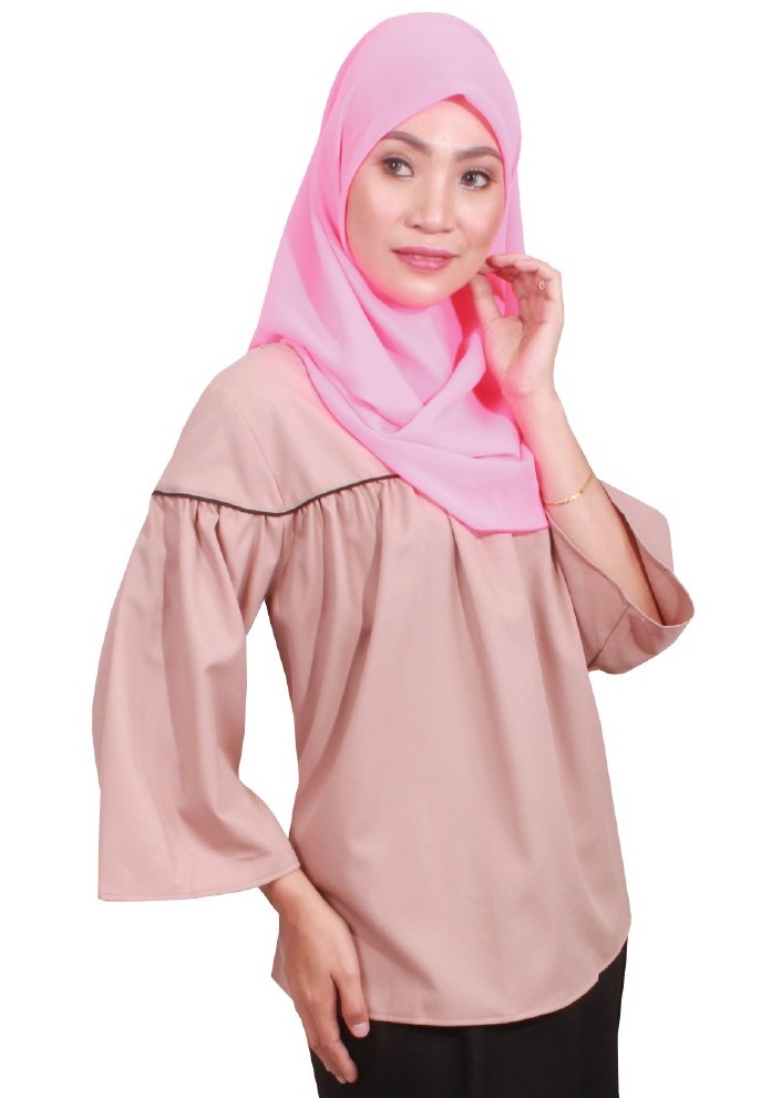 MH127 Pretty Blouse Gold