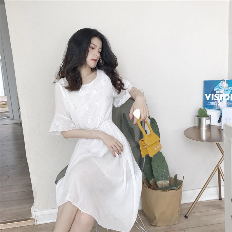 VW12277 Lovely Dress White