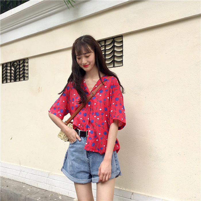 VW12303 Lovely Floral Top Red