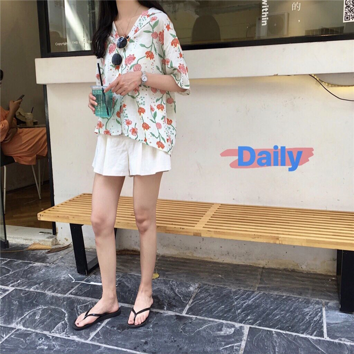 VW12303 Lovely Floral Top White