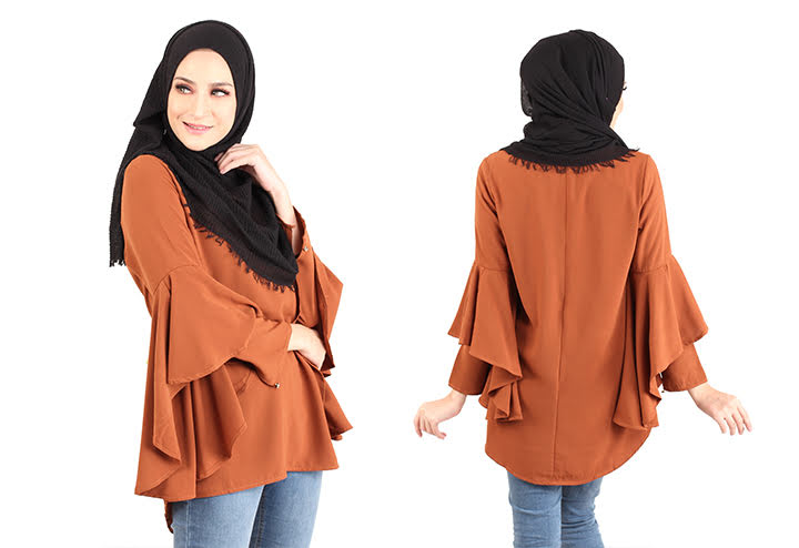 QA-425 Women Flared Blouse Brown
