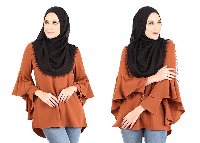 QA-425 Women Flared Blouse Brown