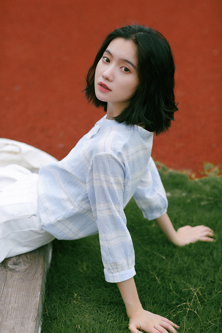 VW12323 Sweet Checker Top Blue