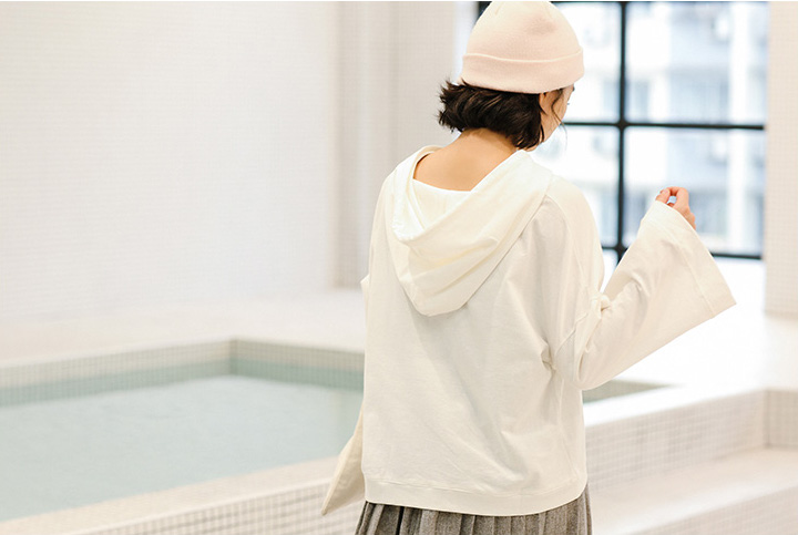 GW2251 Classic Hoodie Top White