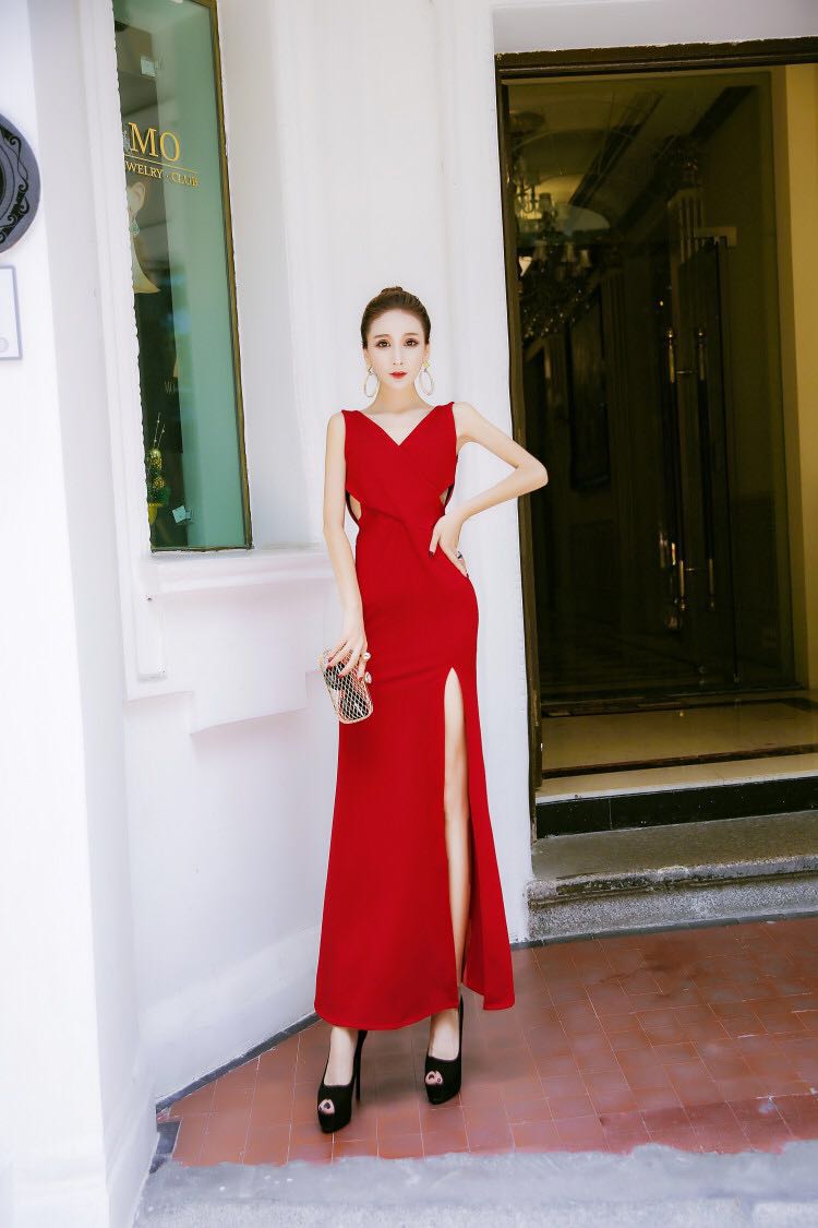 GW2258 Elegant Maxi Dress Red