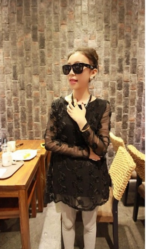 WT21709 Lovely Embroidered Top Black