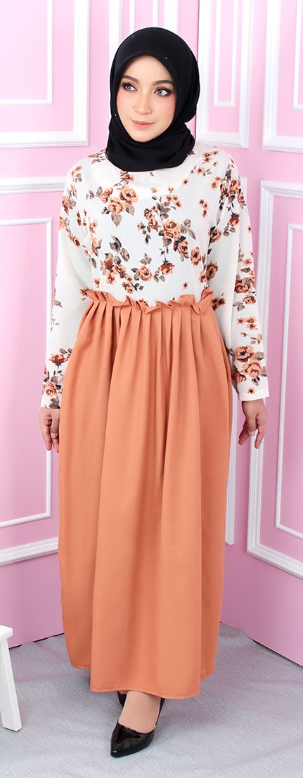 QA-548 LOVELY ROSES DRESS BROWN
