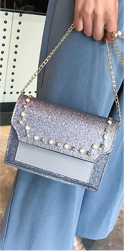 KW80444 BLINK PEARL SLING BAG SILVER