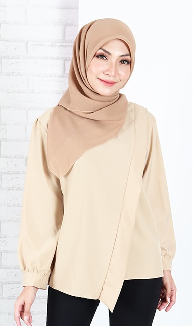 QA-656 KISTENA PLAIN BLOUSE APRICOT
