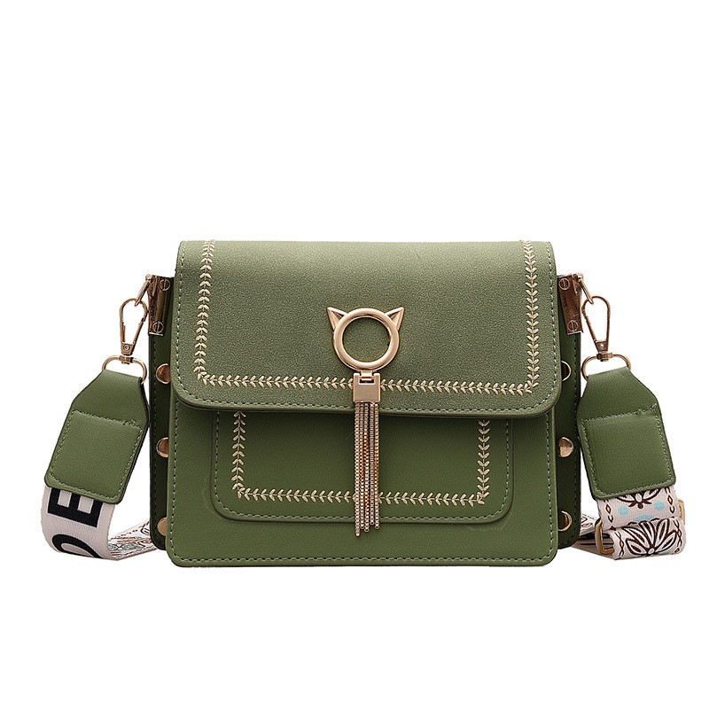 KW80814 Tassel Sling Bag Green