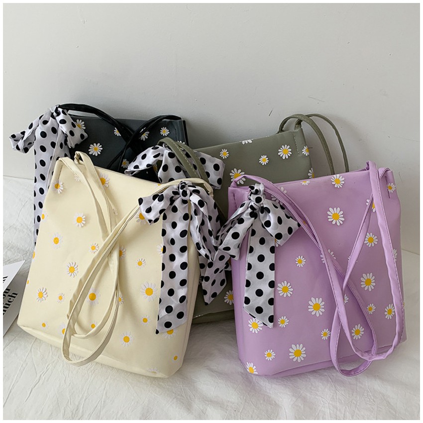 KW80881 Flower Shoulder Bag Purple