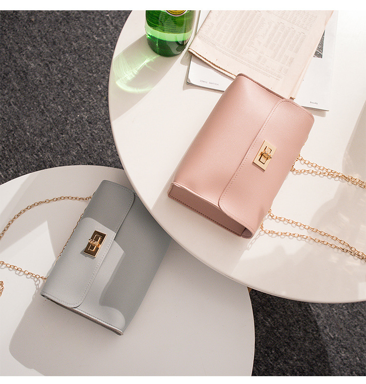 QA-871 Fashion Chain Sling Bag Grey