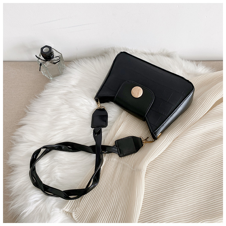 QA-894 Stylish Vintage Shoulder Bag Black