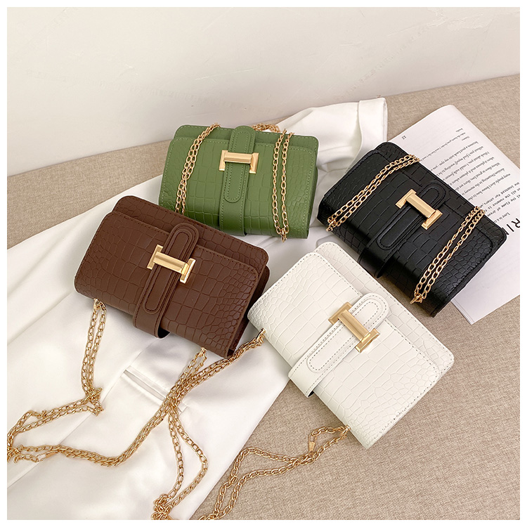 QA-897 Korean Fashion Chain Sling Bag Black