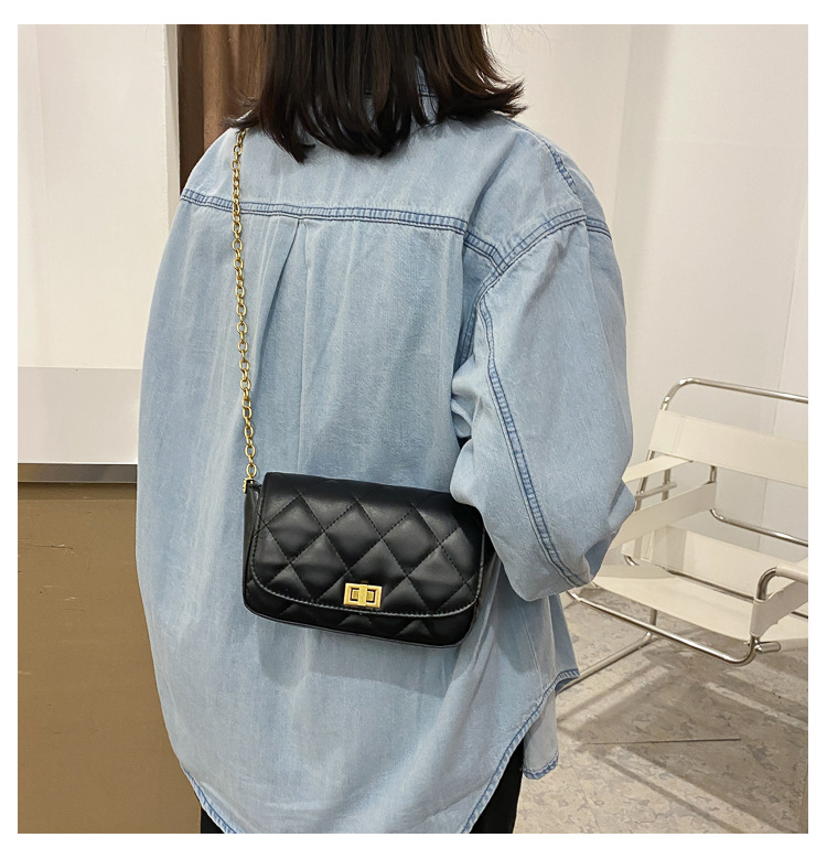 QA-900 Stylish Coco Chan Sling Bag Black